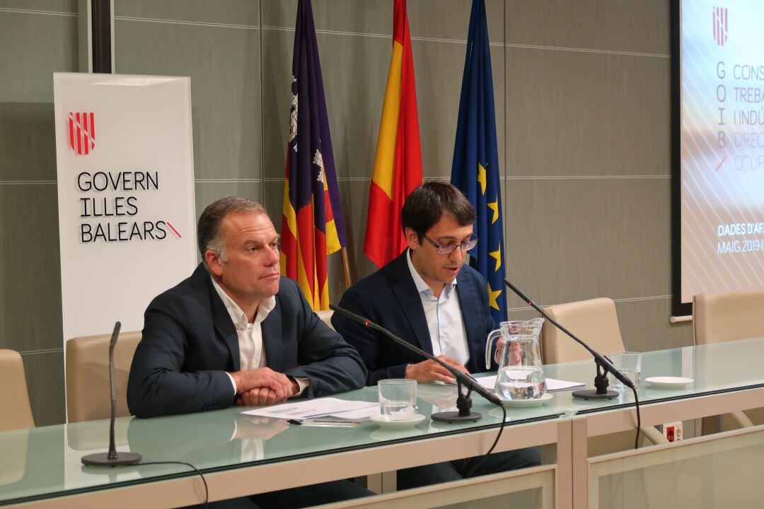 El conseller de Treball, Yago Negueruela, va explicar les dades de l'atur del mes de maig. 