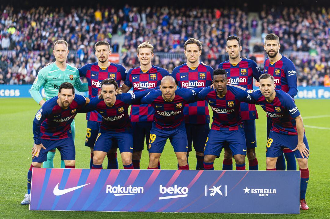 Los jugadores del FC Barcelona, antes del partido contra la Real Sociedad. 