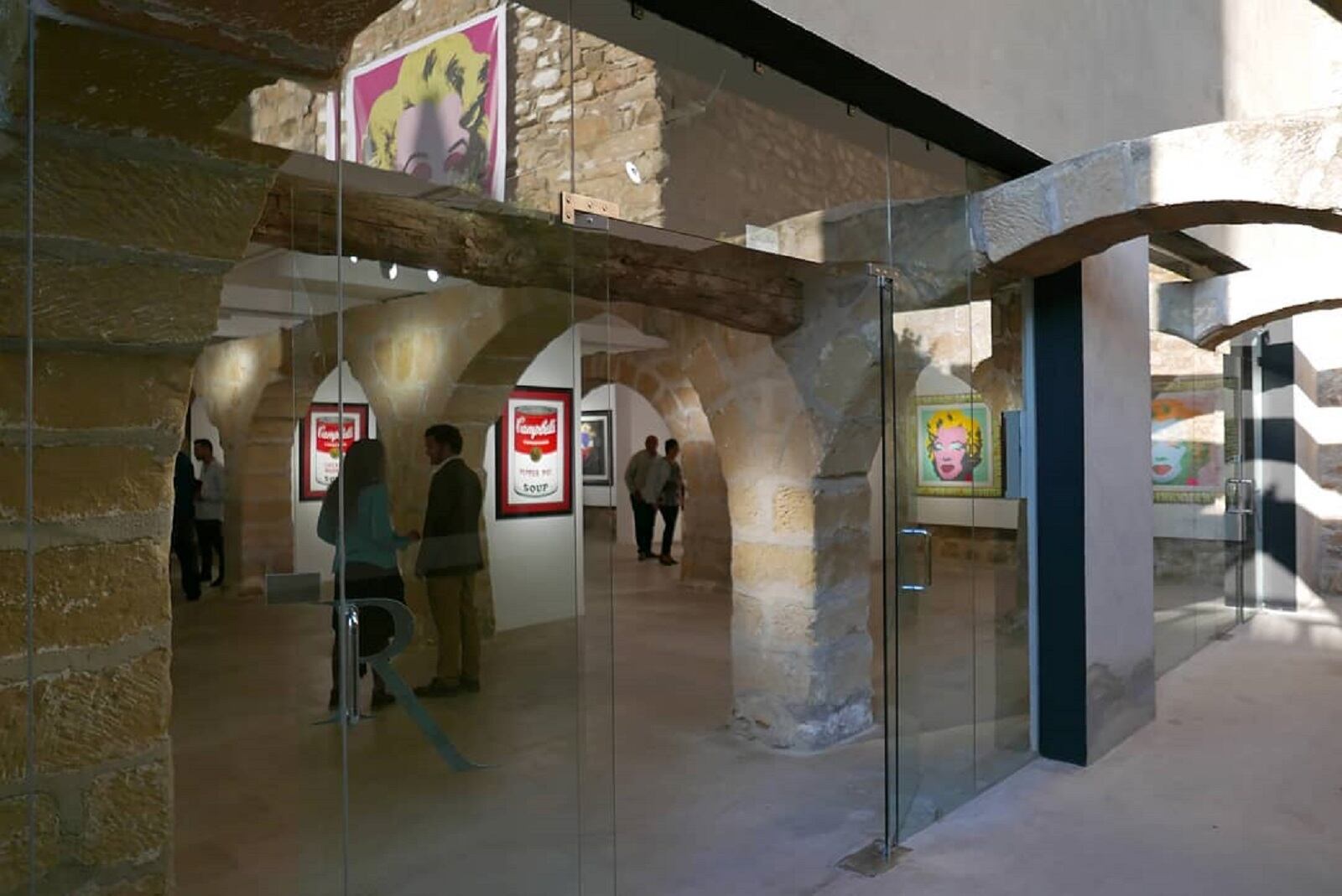 La galería Renace Contemporary Art en Baeza