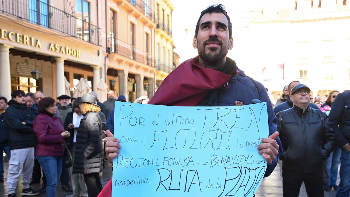 Diez empresas compiten por hacerse con el estudio de viabilidad de la Ruta de la Plata