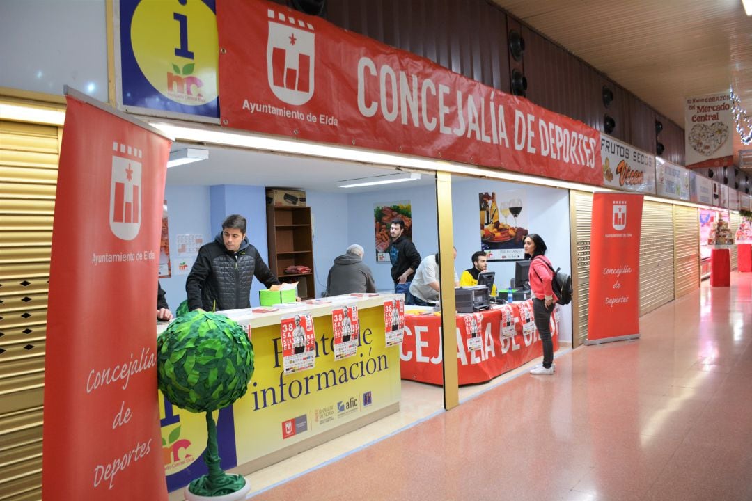 Punto habilitado por la concejalía de Deportes en el Mercado Central de Elda