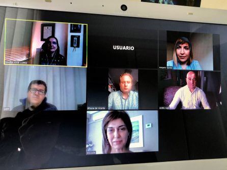 Imagen de la reunión por vídeoconferencia entre el Ayuntamiento, CCOO y UGT