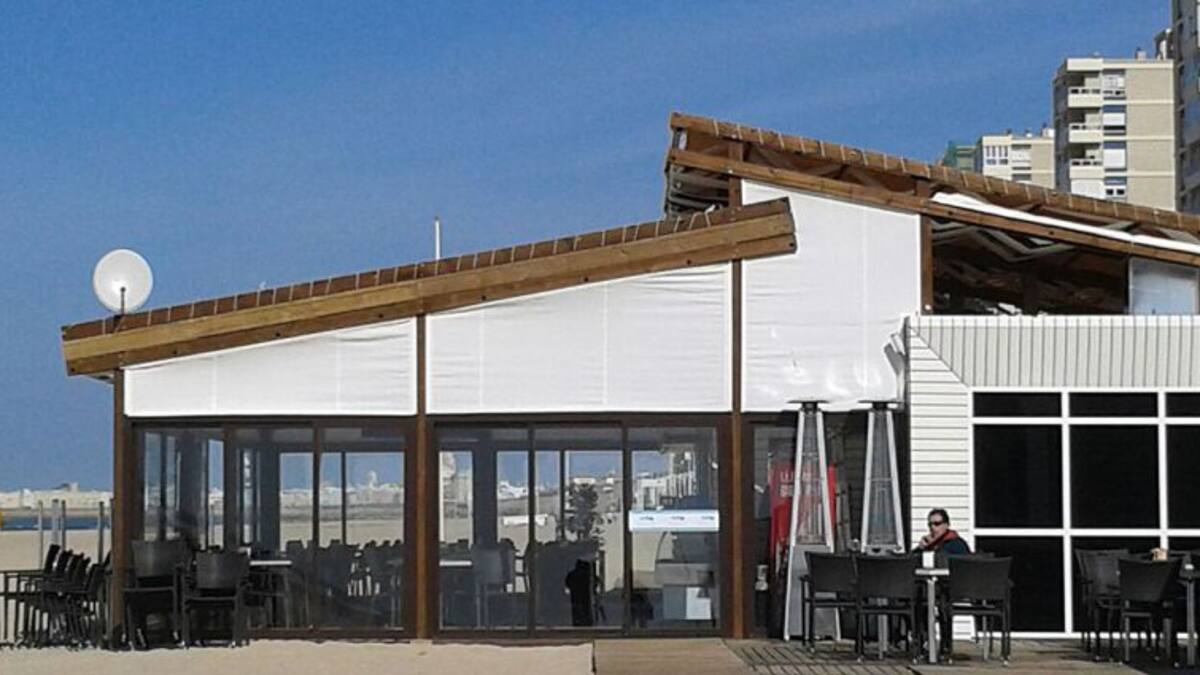 Acuerdo entre Junta, Ayuntamiento y chiringuitos para abrir todo el año