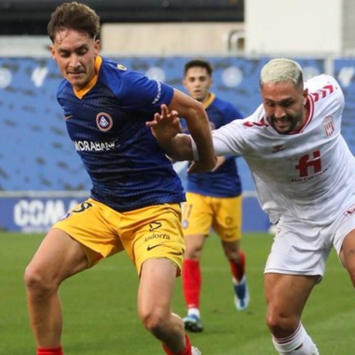 El Eldense cambia posesión por goles para ganar en Andorra (1-3)