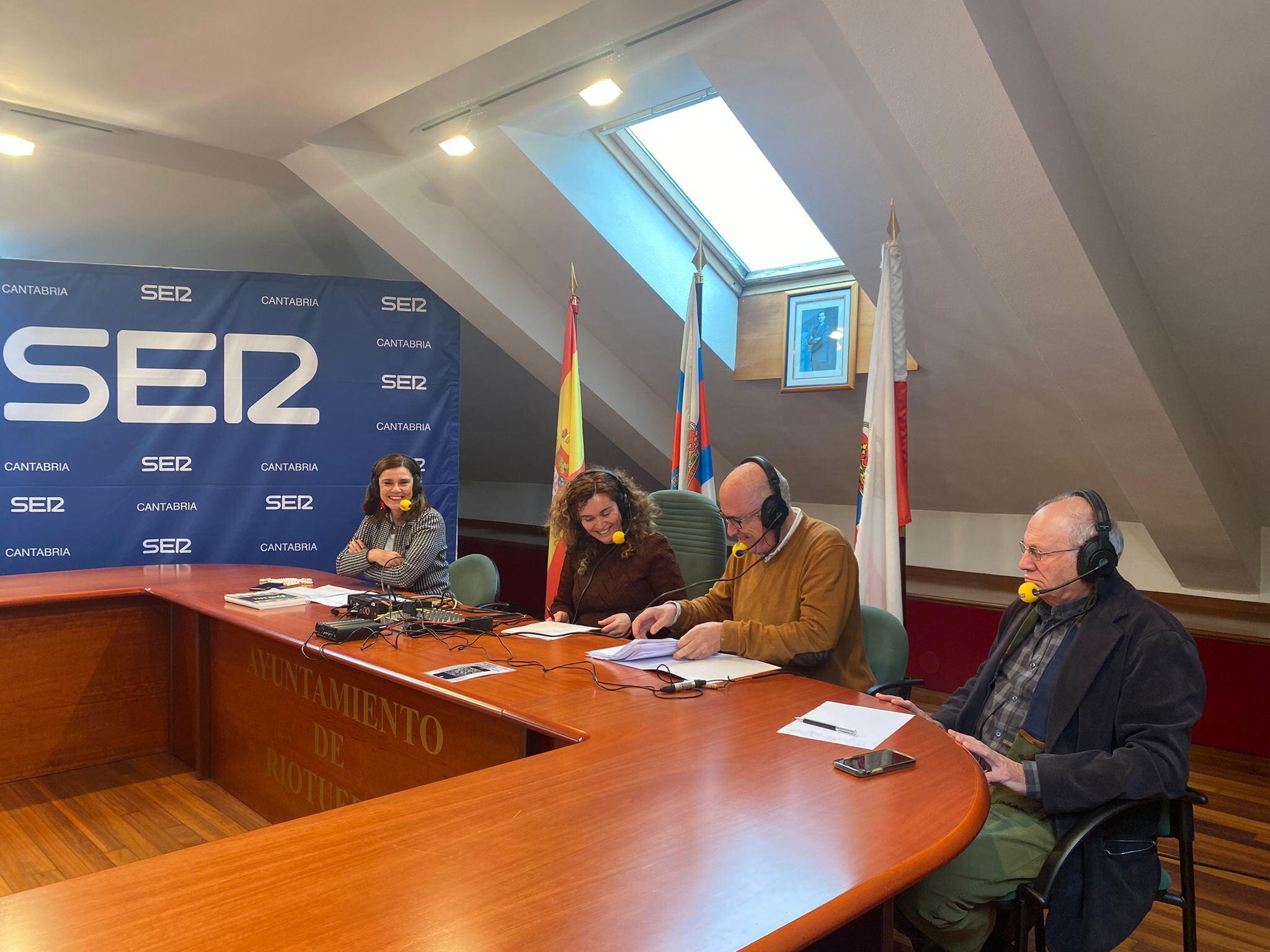 Paula Fernández, Alfredo Madrazo y Lucas Mier.