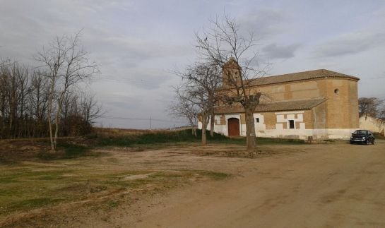 Vista de la Iglesia de Illán de Vacas