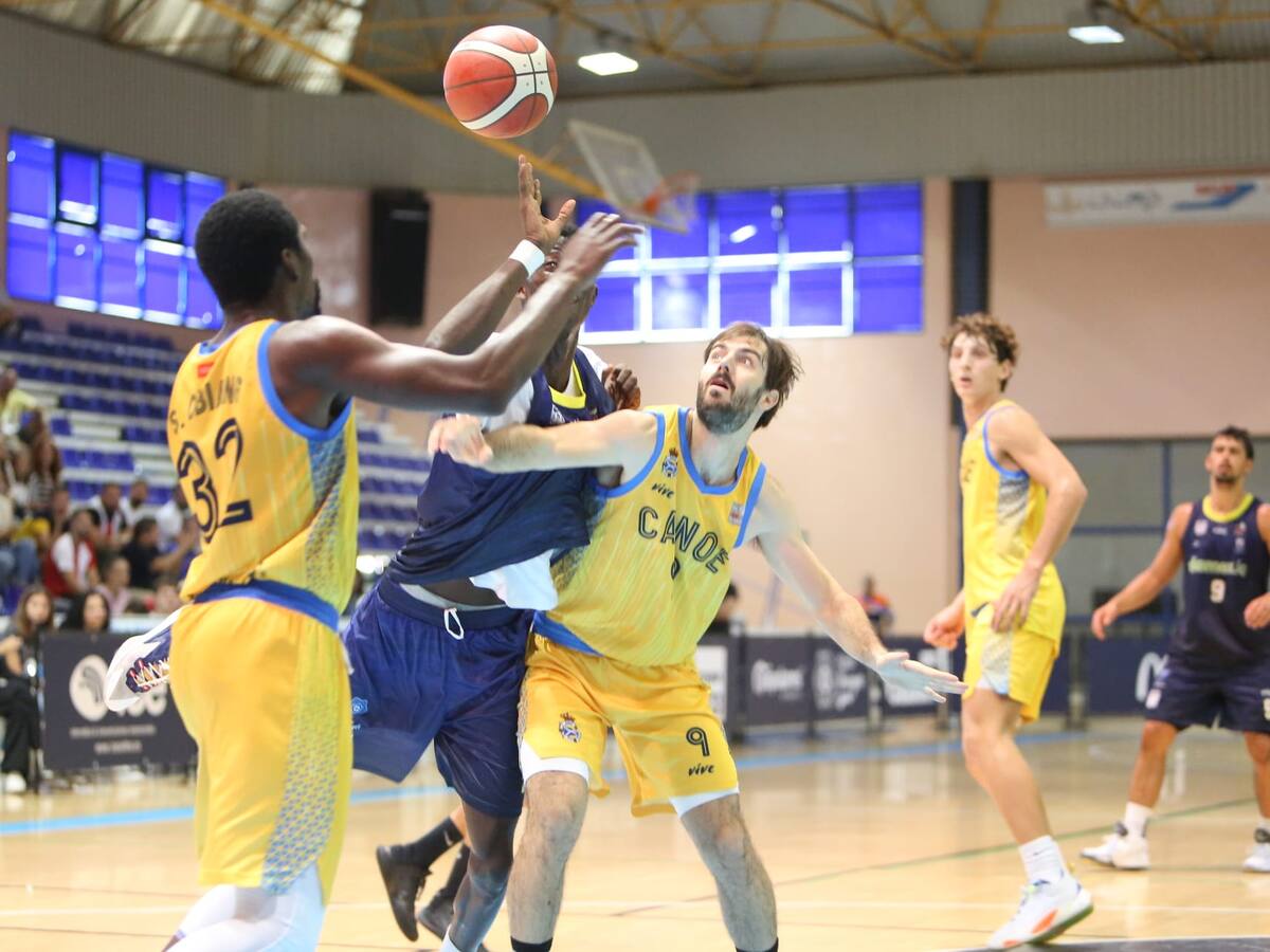 UDEA Algeciras se gusta frente a Real Canoe (92-78)