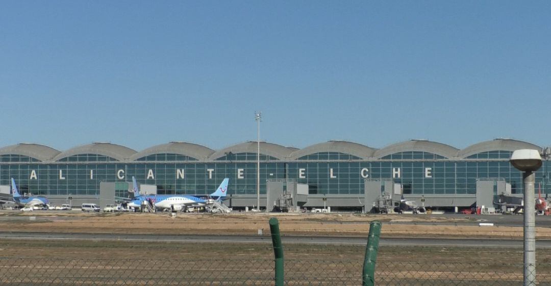 Aeropuerto de Alicante-Elche