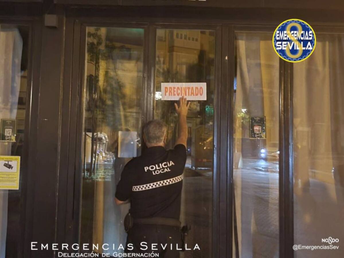 Desalojadas 415 personas de un local de verano de La Cartuja