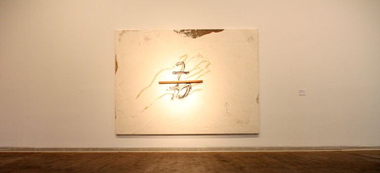 La Fundació Tàpies fa dialogar obres inèdites de l'artista cedides per la família amb altres pintors del segle XX