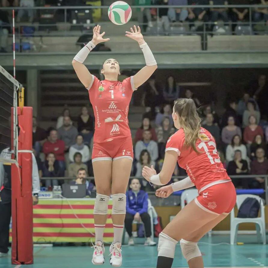 La jugadora mexicana seguirà un any més.