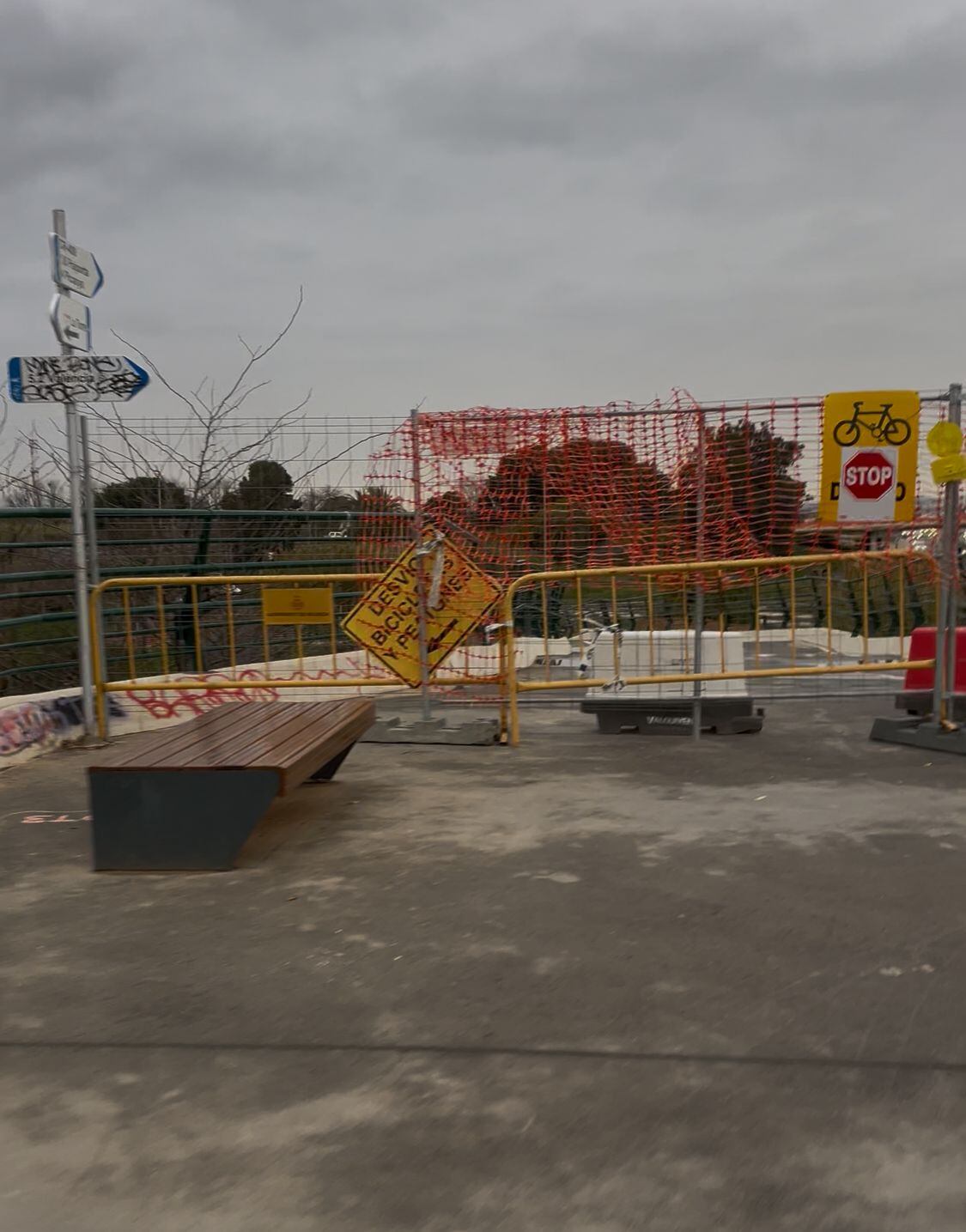 Carril ciclopeatonal entre l&#039;Horta Sud y València