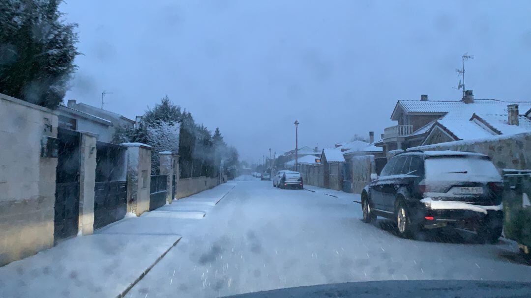 Calle de Cabanillas del Campo esta tarde