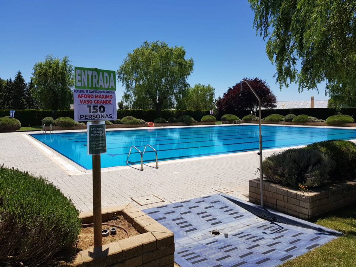La Diputación pone en marcha ayudas destinadas contribuir con los gastos de la apertura de piscinas