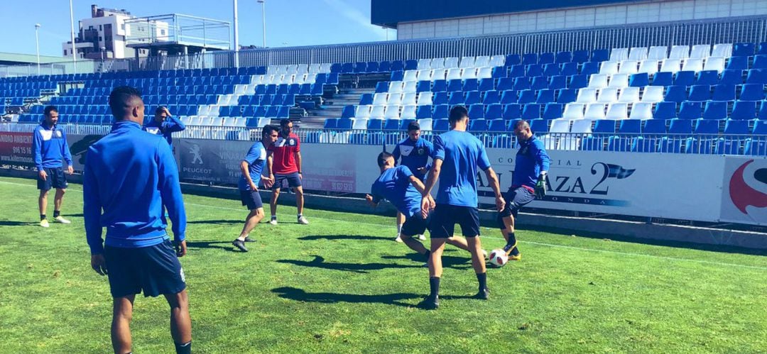 Los hombres de &#039;Mere&#039; Hermoso se siguen preparando para el partido más importante de la historia del &#039;Fuenla&#039;.