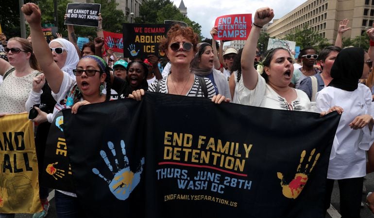 Susan Sarandon durante la manifestación