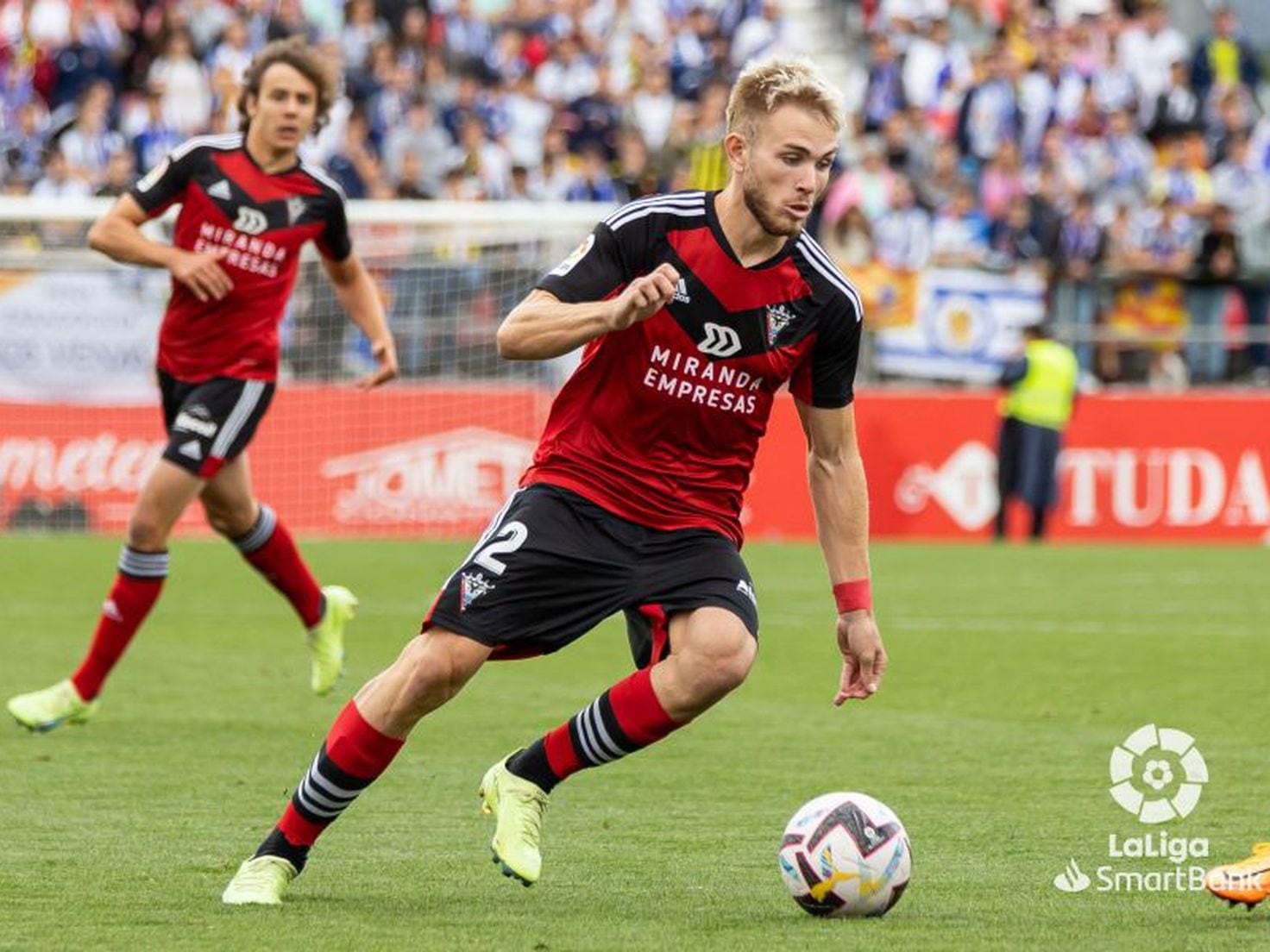 Sergio Santos con el Mirandés