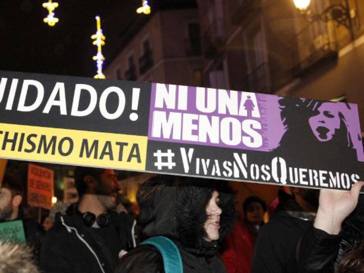 Manifestación contra el terrorismo machista en Sanse