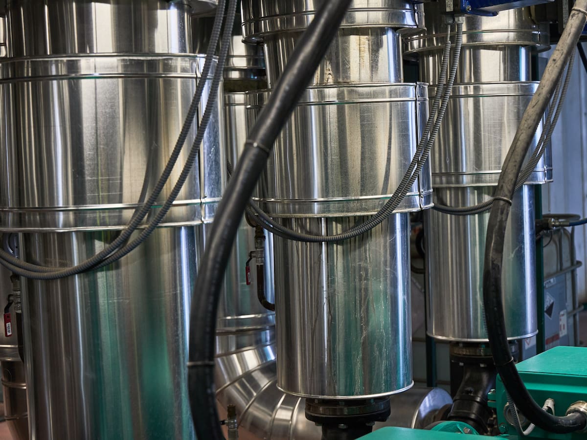 La crisis en Oriente Próximo refuerza el valor de la calefacción local sostenible