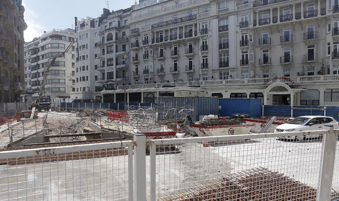 Visita del edificio que tuvo que ser desalojado el pasado viernes.