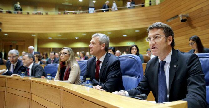 El presidente de la Xunta de Galicia, Alberto Núñez Feijóo, al comienzo del debate sobre la autonomía en el pleno del Parlamento de Galicia