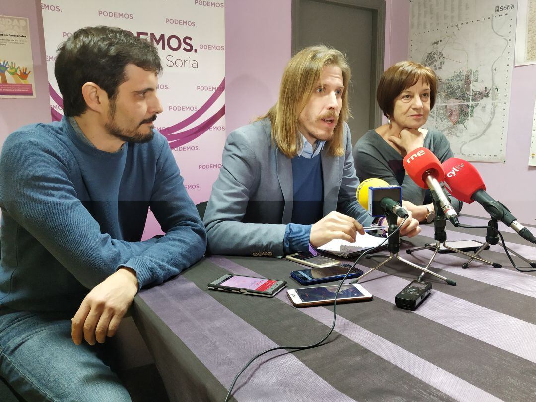 Jorge Ramiro, Pablo Fernández y Marisa Muñoz