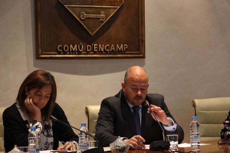 Els cònsols d'Encamp en sessió de comú.
