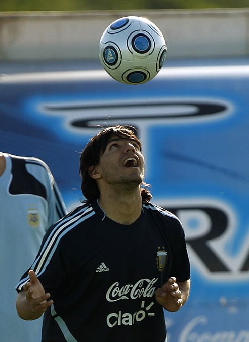 Ël Kun Agüero durante un entrenamiento de la selección argentina