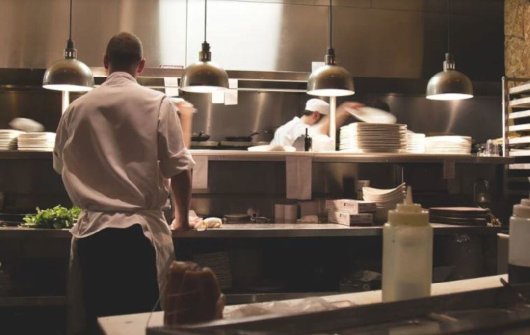 La guía contempla medidas para las cocinas de los establecimientos