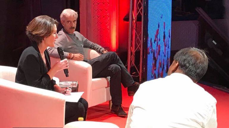 Landy Dodem (Fundación Vicente Ferrer), Imanol Arias y Ayanta Barilli.