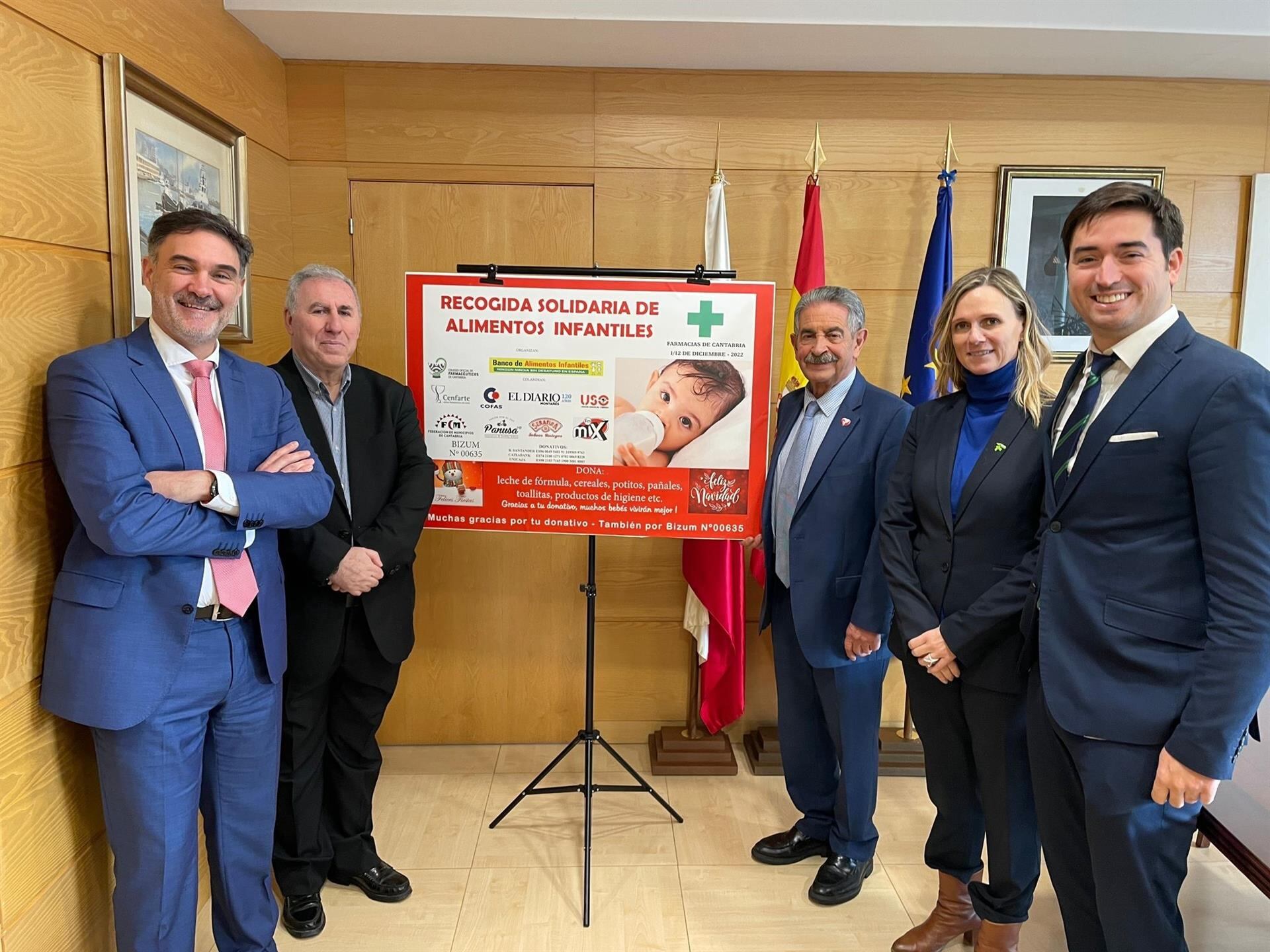 Nacho Gonzalez, Jose Antonio Abad, Miguel Angel Revilla, Rita de la Plaza y Pablo Gonzalez - COF