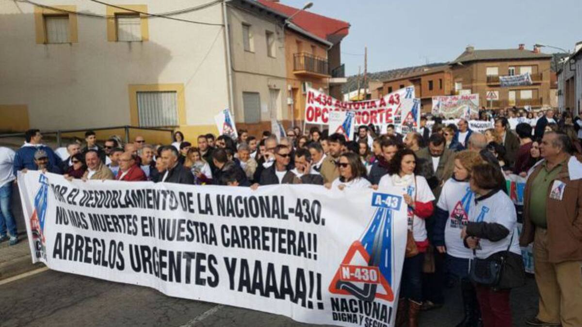 Los vecinos volverán a cortar la N 430 por su alta siniestralidad