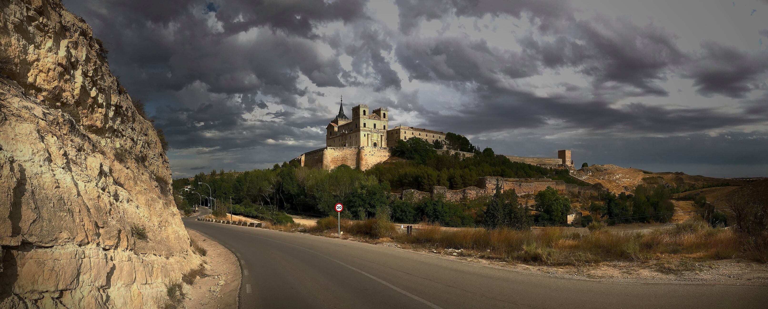 Desde el 14 de julio al 22 de septiembre se celebra en el Monasterio de Uclés (MDU) el Festival UclÉsMúsica