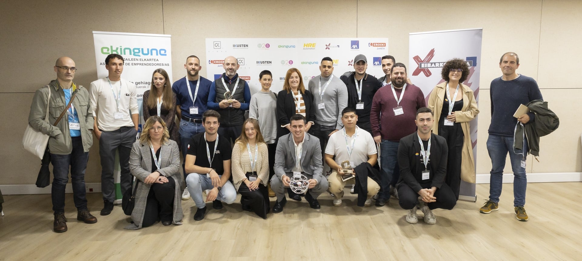 Foto de representantes de los proyectos presentados a la edición de este año