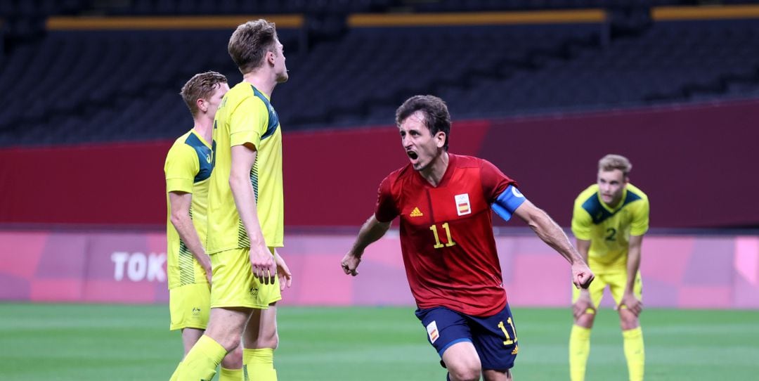 Oyarzabal celebra su gol ante Australia