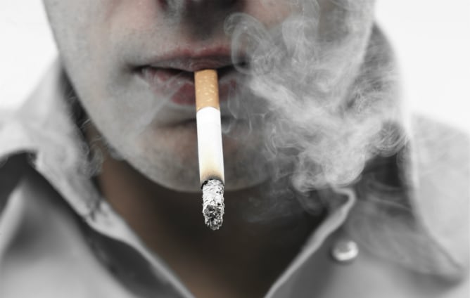 El tabaco causa cada año 270.000 casos de cáncer en Europa