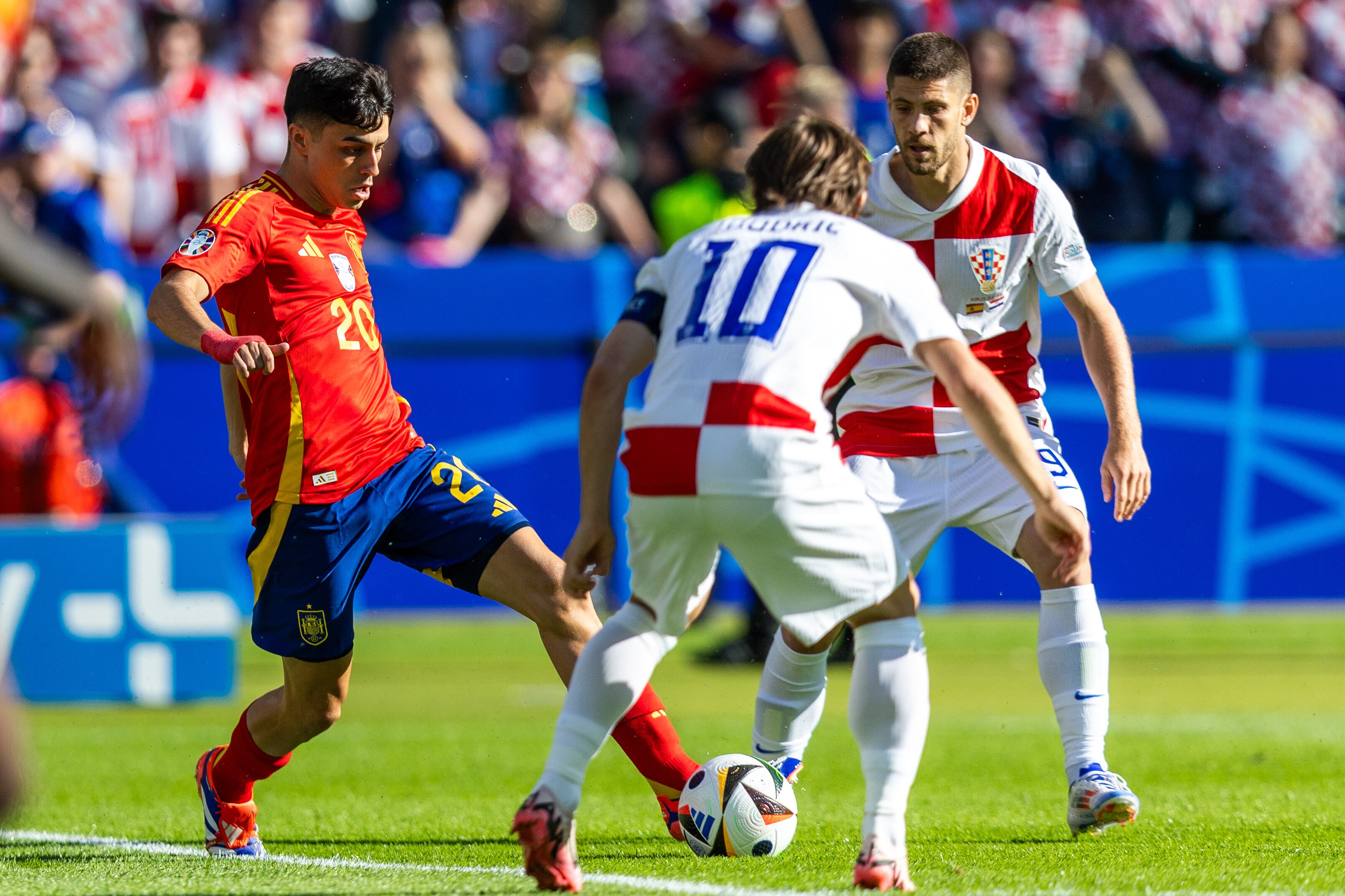 &#039;La Roja&#039; gana con solvencia a Croacia con un juego más vertical