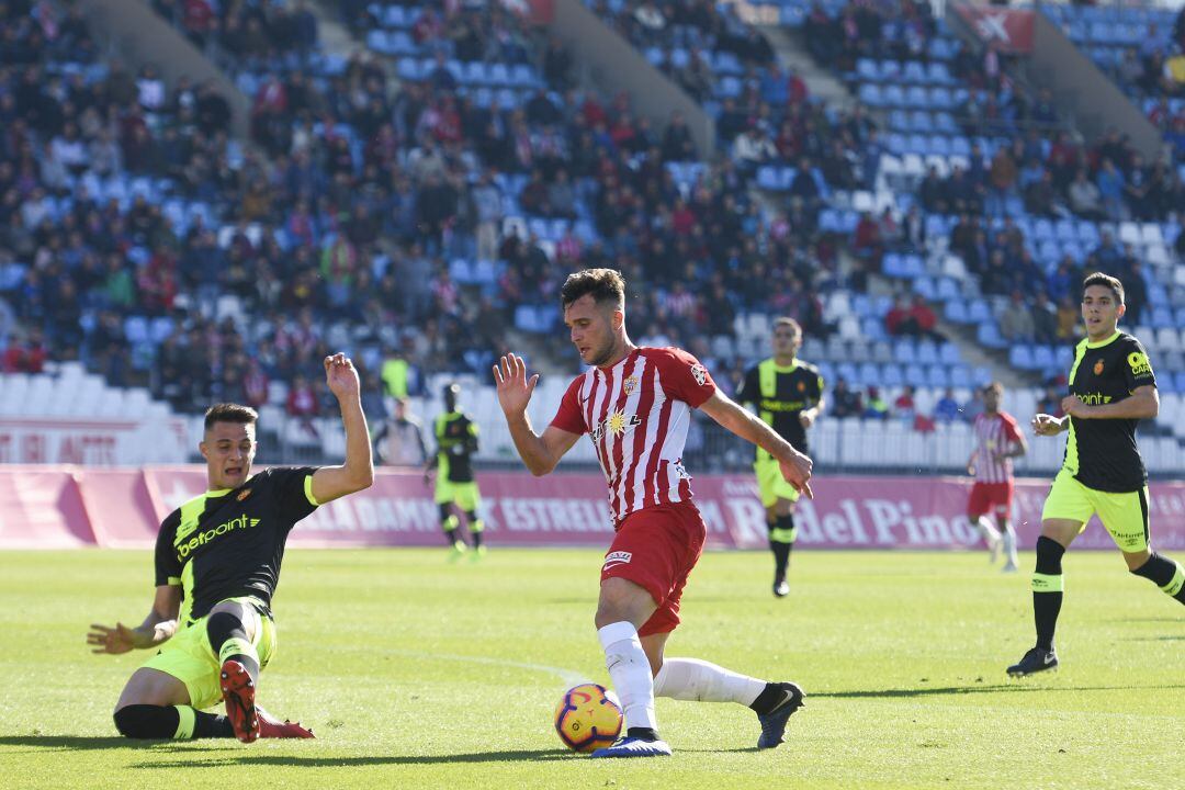 Álvaro Giménez en el partido ante el Mallorca.