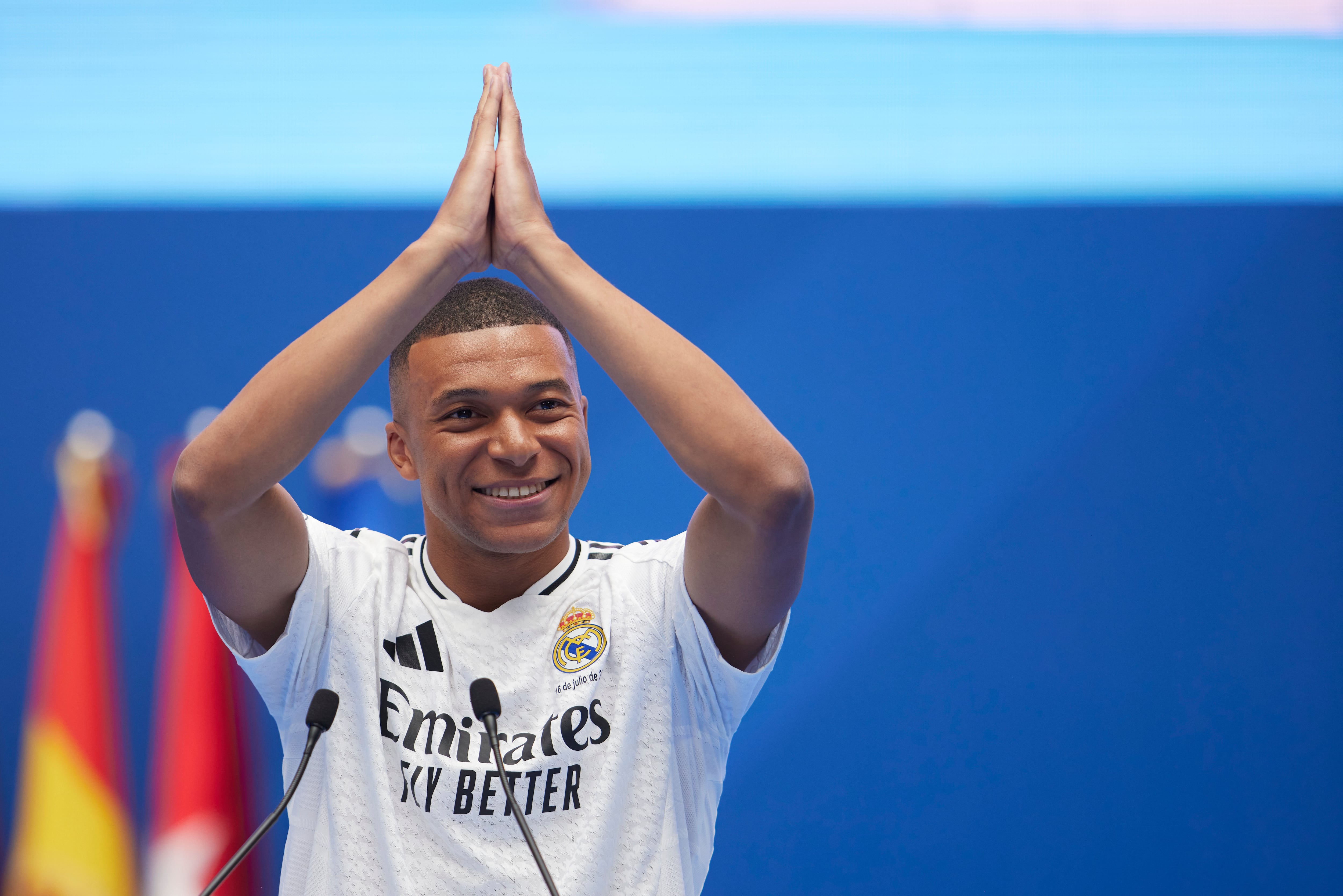 Kylian Mbappé durante su presentación con el Real Madrid