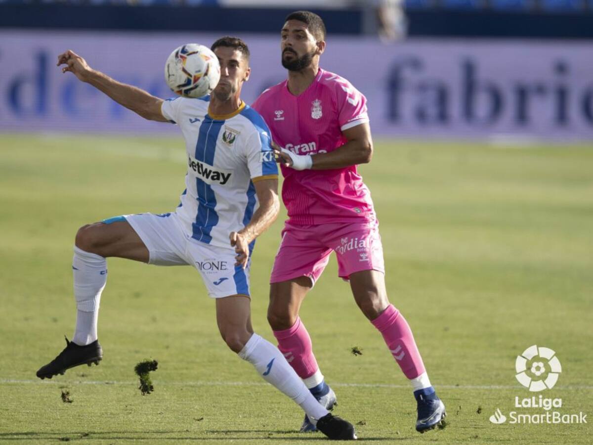 1-0. La UD Las Palmas sucumbe ante el Leganés en inferioridad