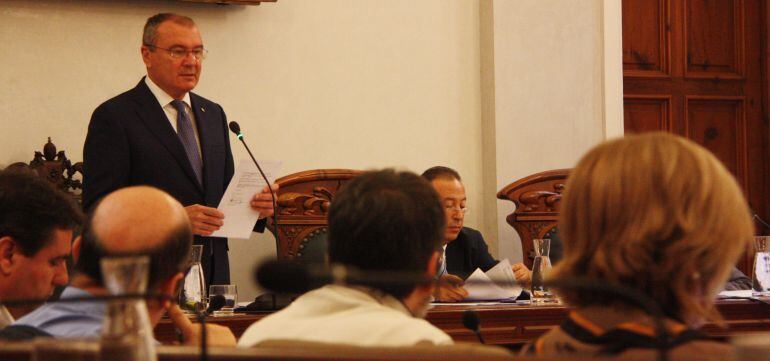 L'alcalde de Reus, en un plenari recent. 