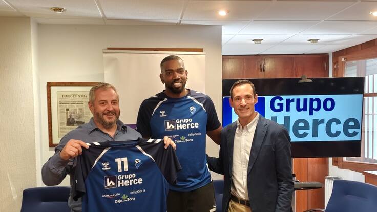 Juan Pablo Moreno (Jugador Grupo Herce Soria) - 'El Tiburón' Juan Pablo Moreno vuelve al Grupo Herce Soria "con mucha hambre"
