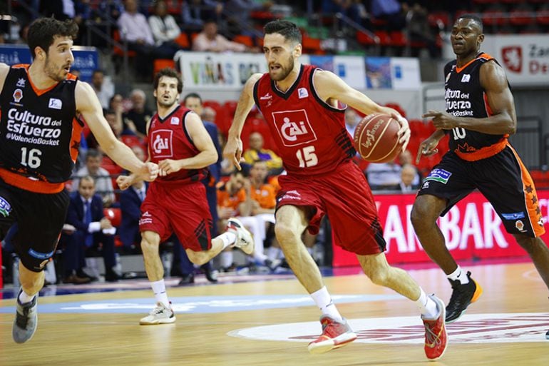 Joan Sastre, en un partido en el que el CAI Zaragoza se enfrentaba al Valencia Basket. 