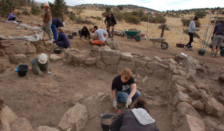 Para participar en la VI campaña de excavaciones en Navalahija hay que tener más de 16 años y pasión por la arqueología