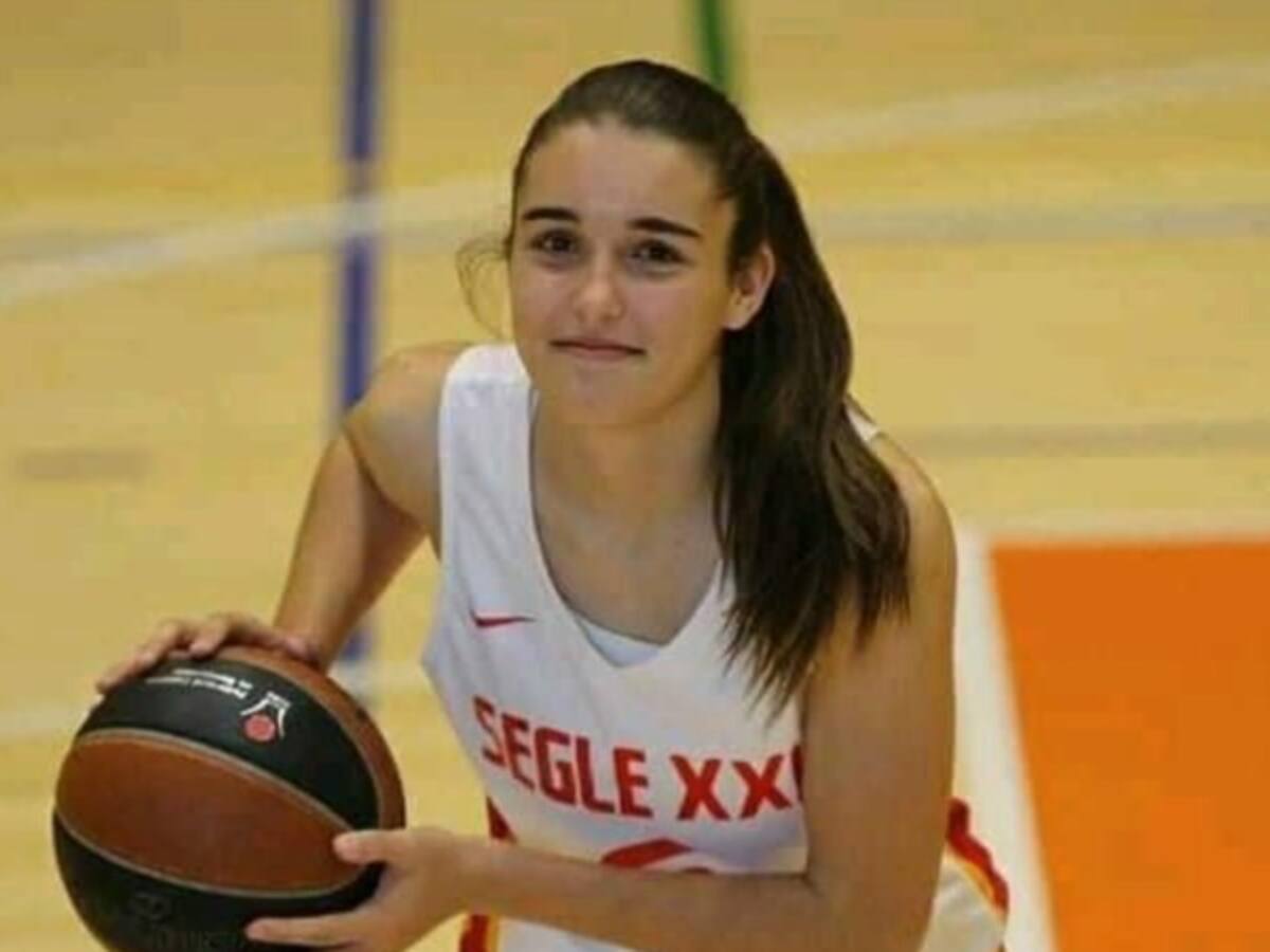 Marina Mata se estrena en un Mundial de Baloncesto