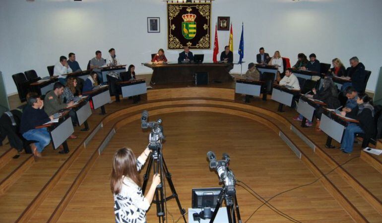 La moción de censura llegaría a un año de las elecciones municipales