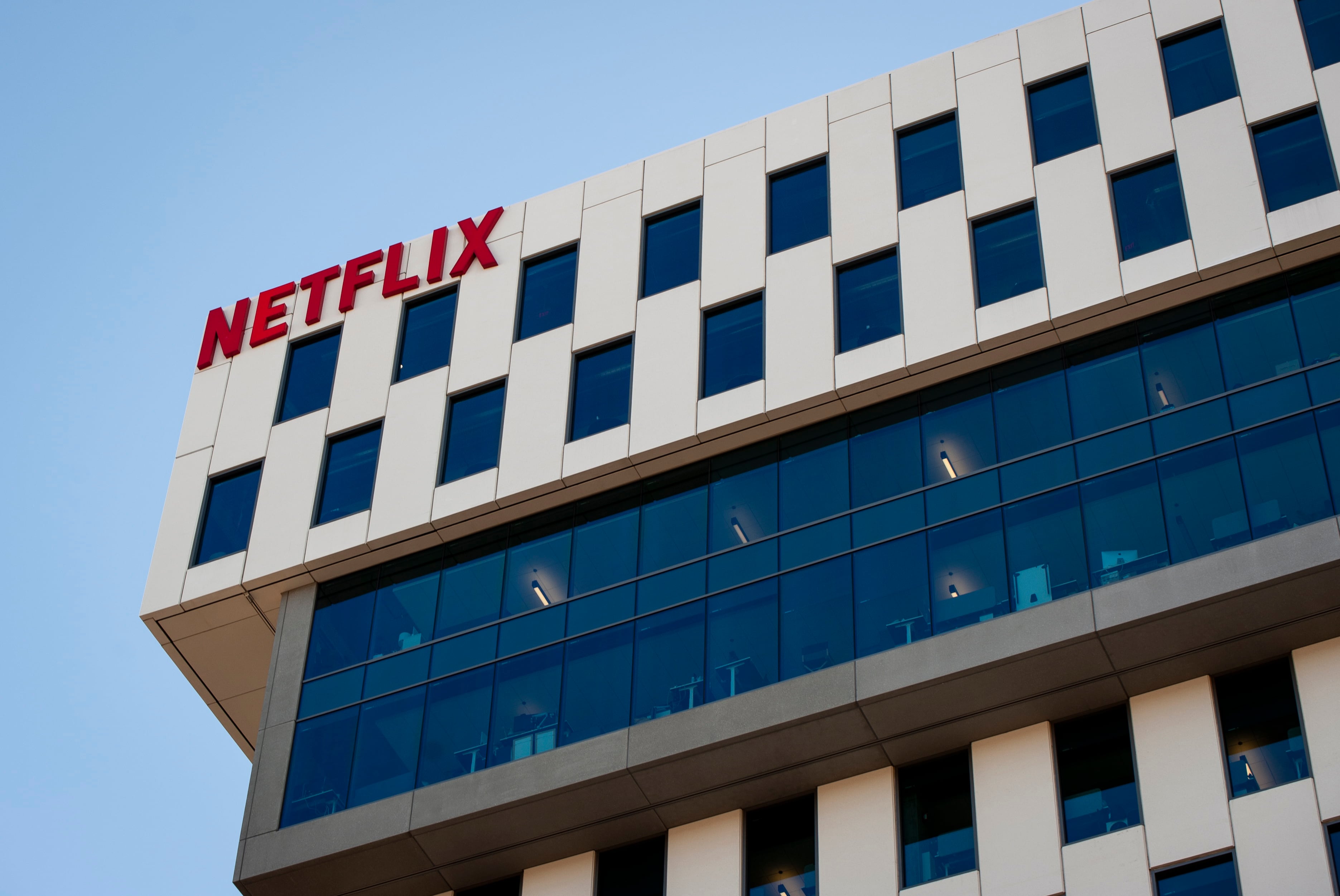 Fotografía de archivo del 18 octubre de 2019 del logo de Netflix en Los Ángeles, California