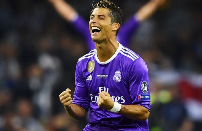 Cristiano Ronaldo celebra la duodécima tras el pitido final