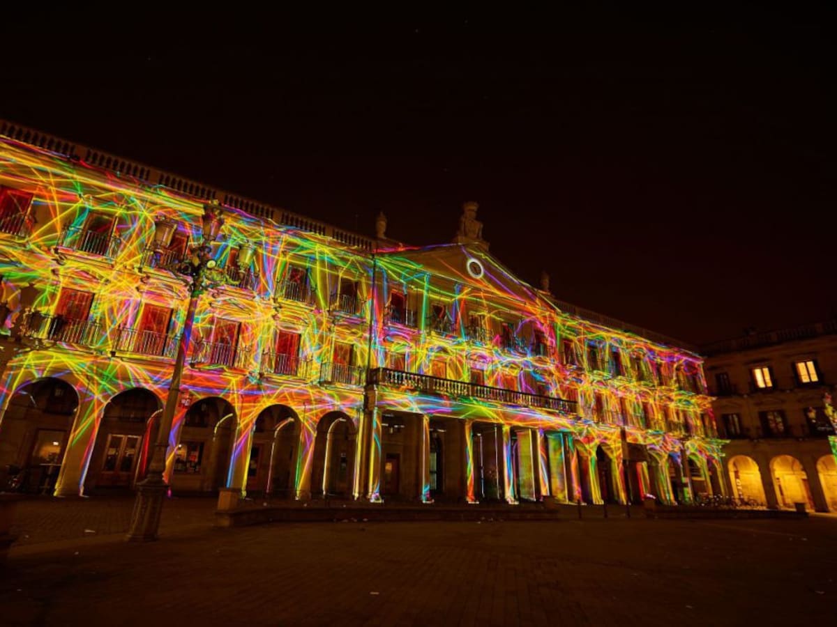 Umbra Light Festival vuelve a iluminar Vitoria con nuevas obras y más espacios