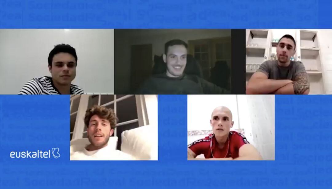 Imagen de la videoconferencias de los cinco jugadores